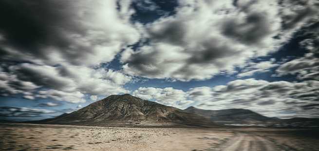 Le volcan Tindaya à Fuerteventura, un lieu emblématique de l’île