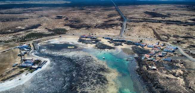 Criques à El Cotillo, Fuerteventura, aux eaux cristallines et au sable blanc