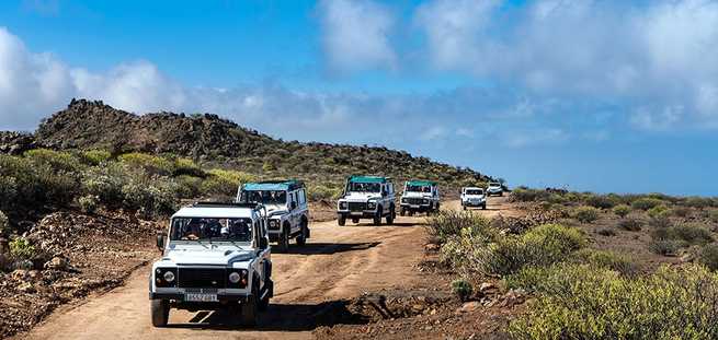 Gran Canaria dirt roads on a Jeep Safari