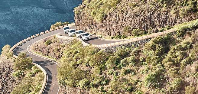 Droga z Masca na Teide prywatnym minivanem w ramach wycieczki VIP