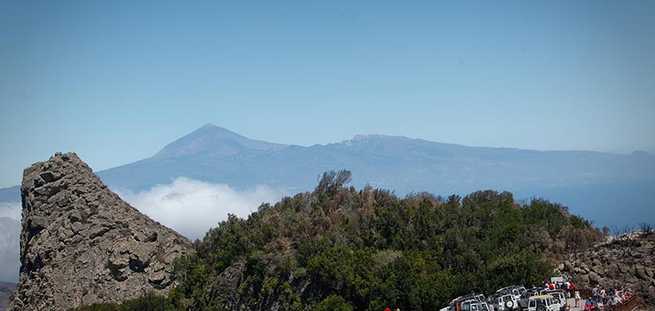 Vista del Teide desde la Gomera en la excursión en jeep en privado