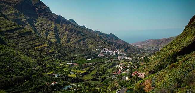 Excursion à travers une vallée de Gran Canaria pendant le VIP Tour